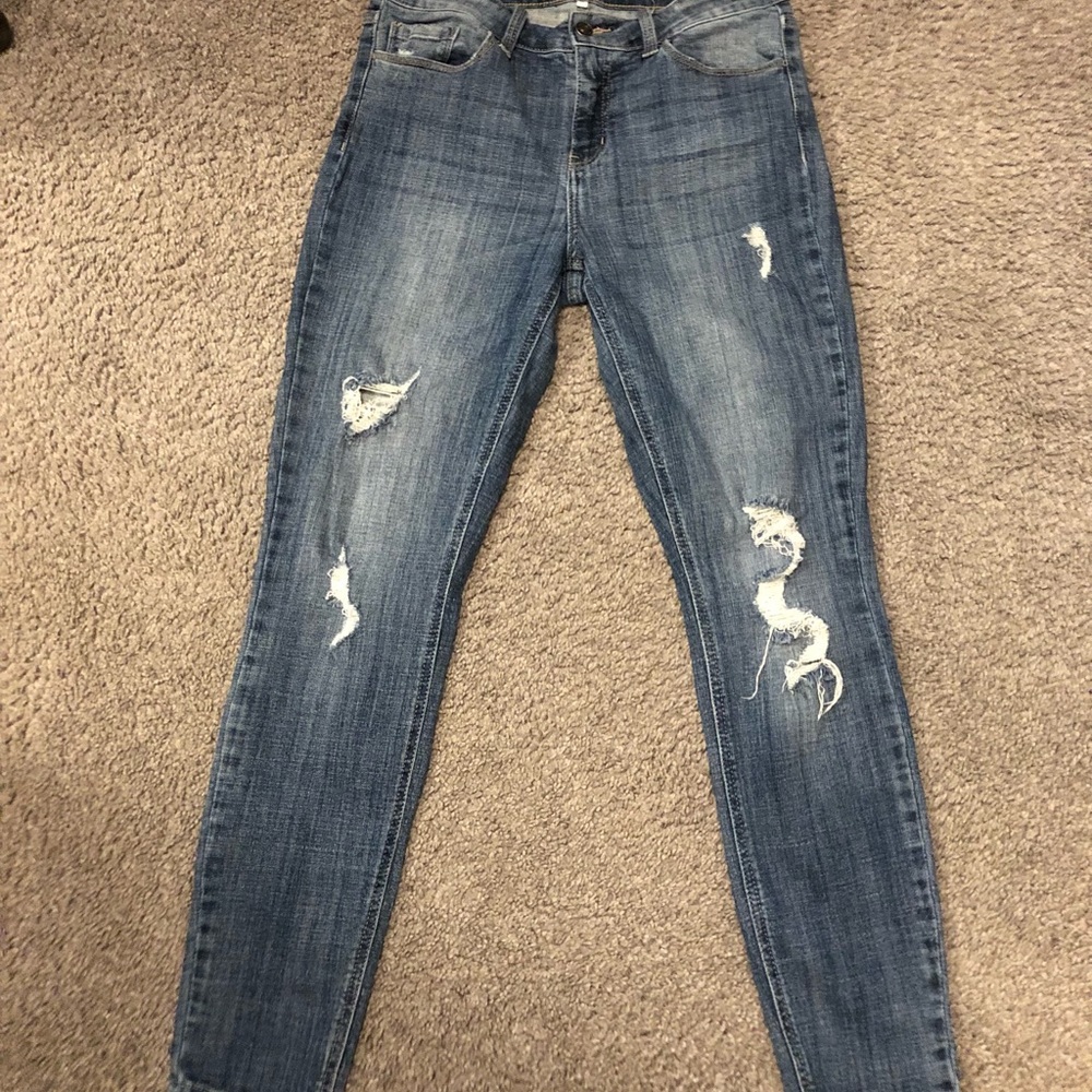 Studio Blue distressed petite jeans